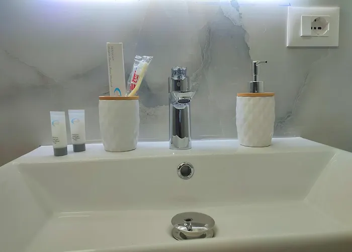 Gasthof Bp Golem (Tirana)