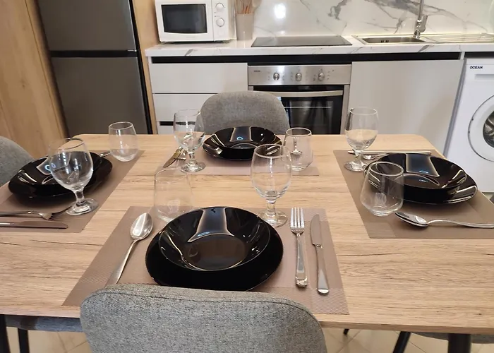 Gasthof Bp Golem (Tirana)